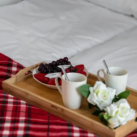 Niedzialkowskiego By Renters Апартаменты