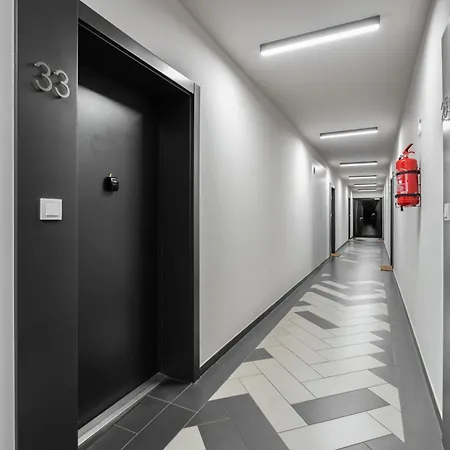 Niedzialkowskiego By Renters * Познань