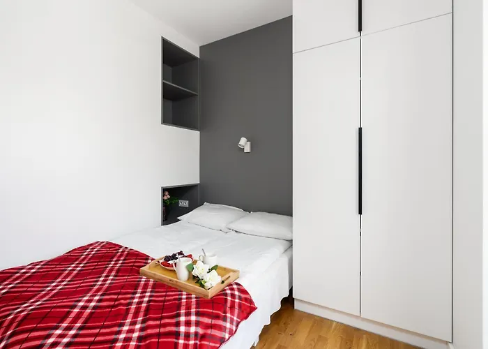 Niedzialkowskiego By Renters Apartamento *