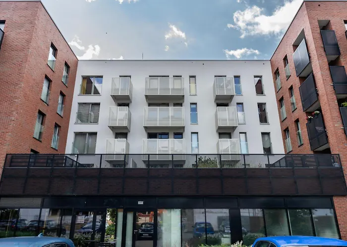 Niedzialkowskiego By Renters Apartamento *