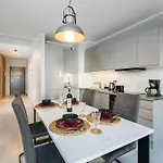 Niedzialkowskiego By Renters Lejlighed *