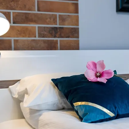 Apartamento Niedzialkowskiego By Renters